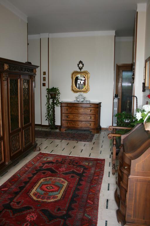 B&B Il Glicine Bedizzole Exteriör bild