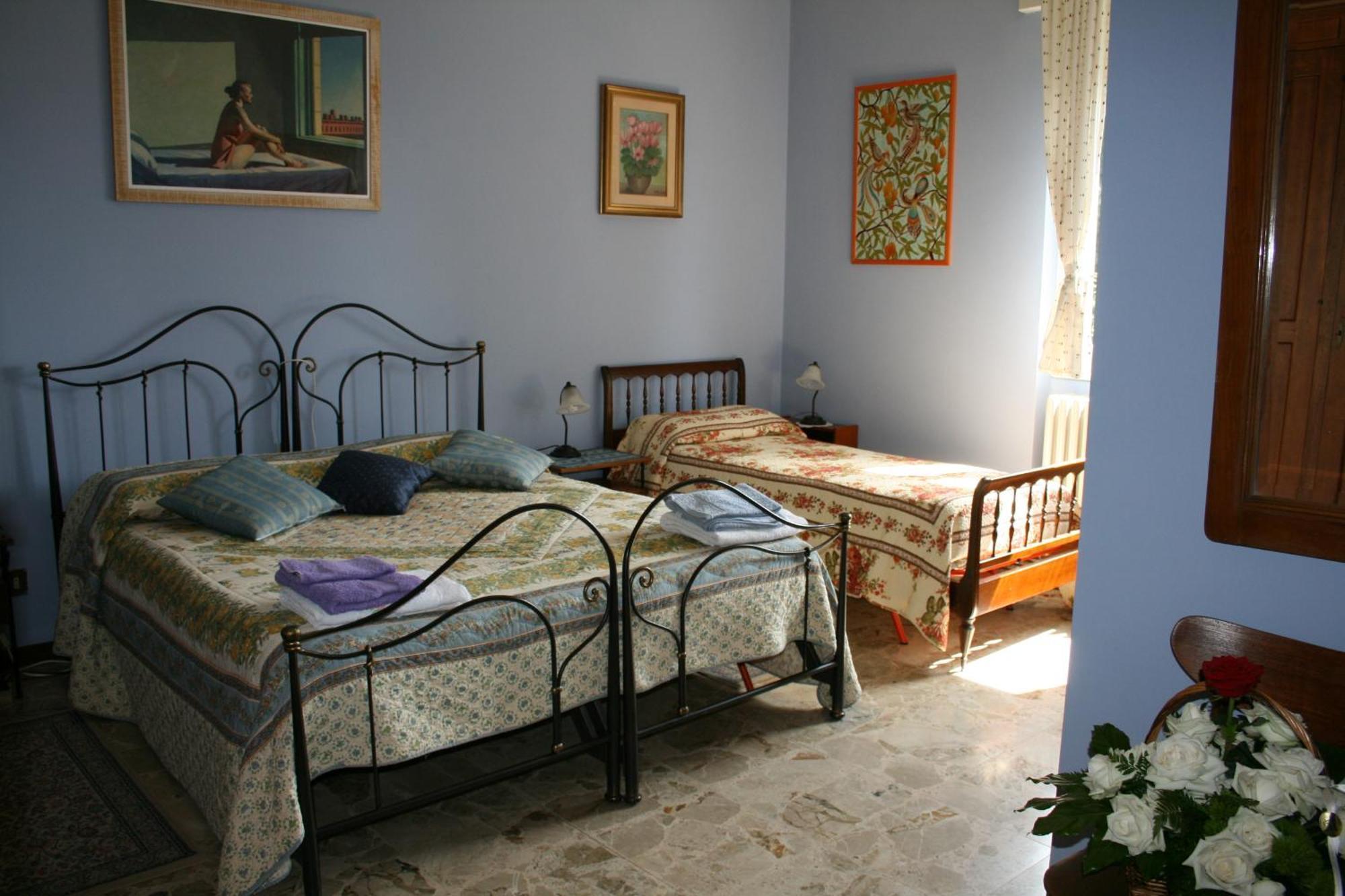 B&B Il Glicine Bedizzole Rum bild